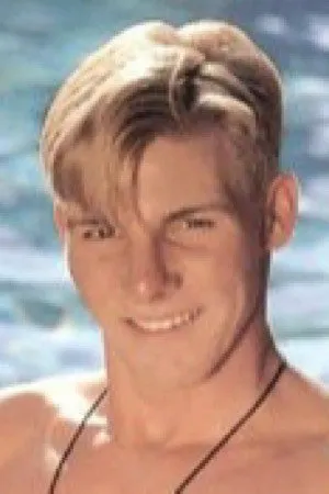 Erik Knight