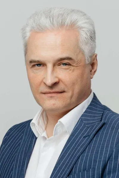 Роман Пшиченко