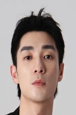 Qin Yiming