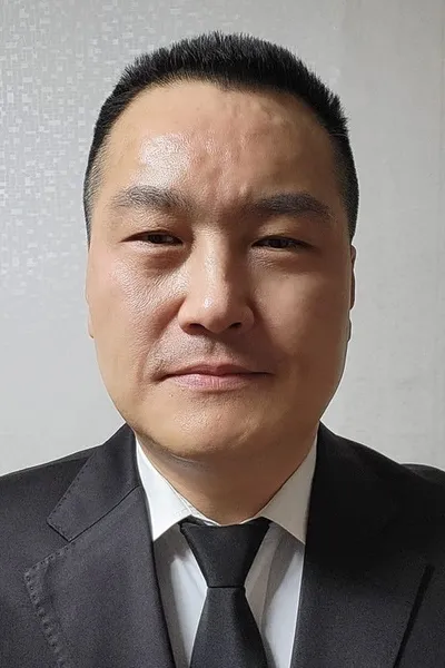 Choi Eun-suk