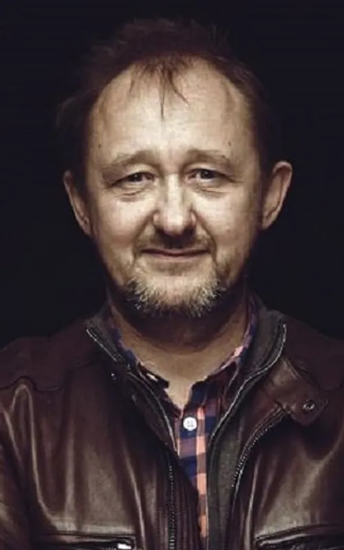 Andrew Upton