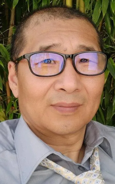 Yu Debin