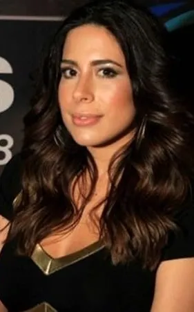 Bianca Calderón