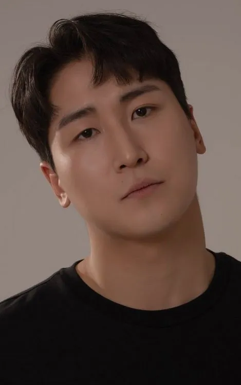 Kang Hyo-seung