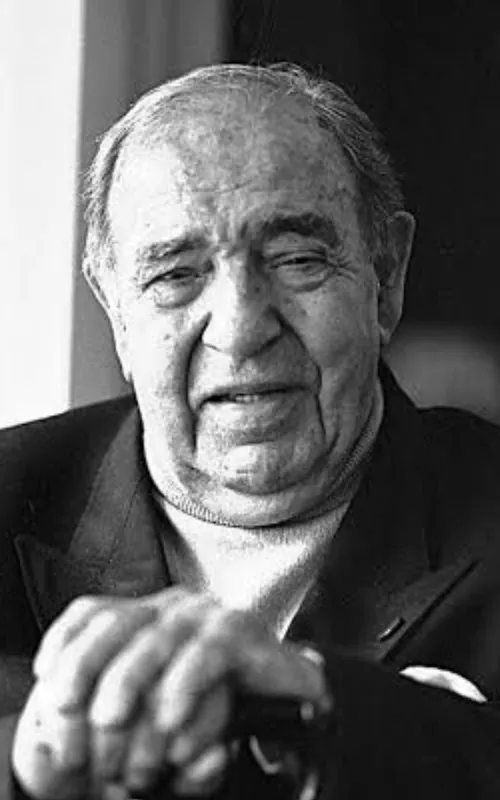 Julio Alejandro