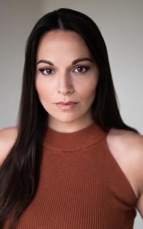 Ashley Wolfe