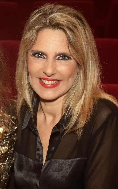 Paula Marcelo