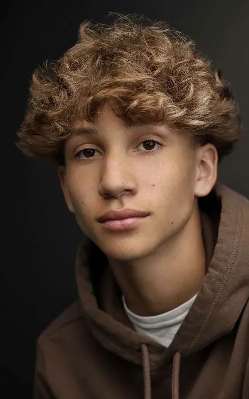 Alozie LaRose