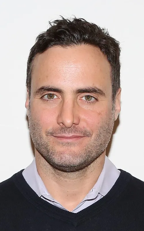 Dominic Fumusa