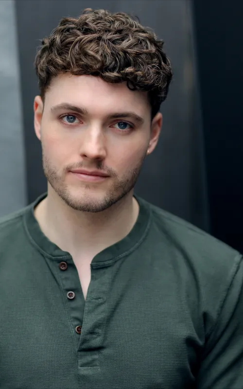 Tom Lewis