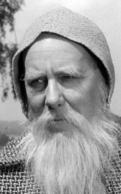 Edmund Warwick