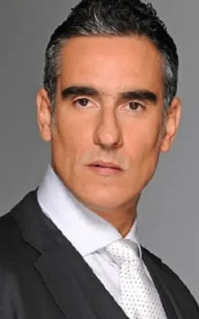 Miguel Varoni