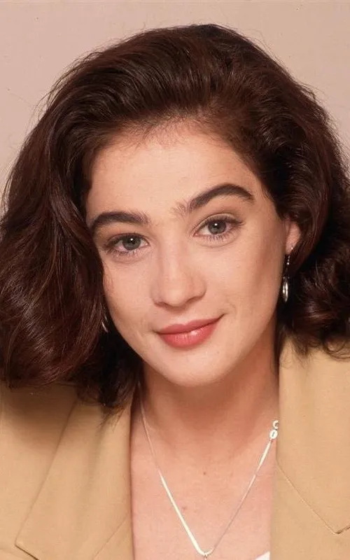 Moira Kelly
