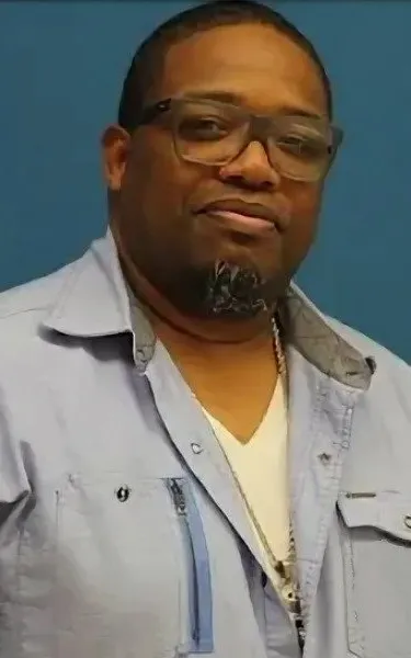 Dave Hollister