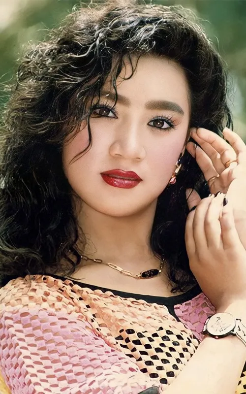 Y Phụng