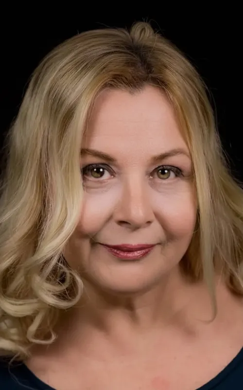 Esin Karakaya