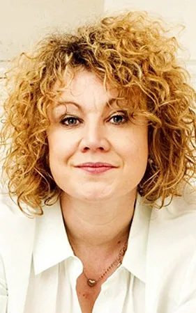 Emily Lloyd