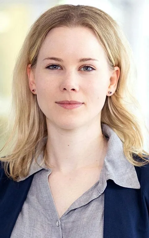 Julia Ruhs