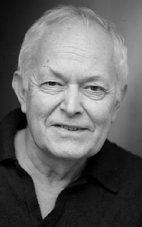 Michael Pennington