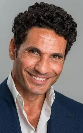 Óscar Higares