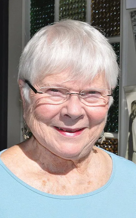 Louise King