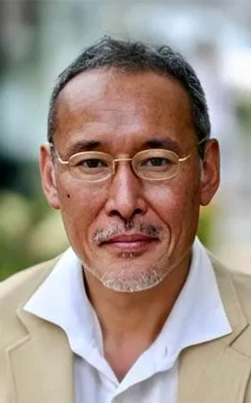Yasuyuki Hirata