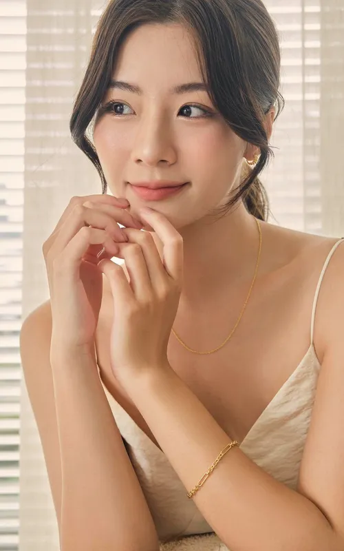Chi Phạm