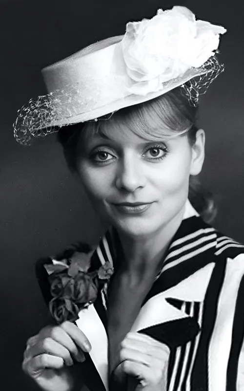 Annie Cordy