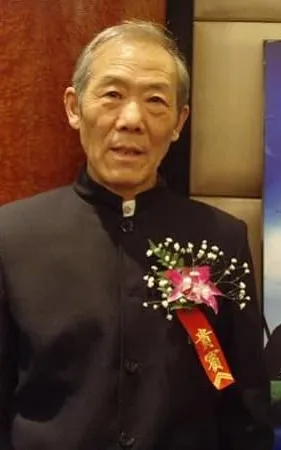 Yuxi Liu