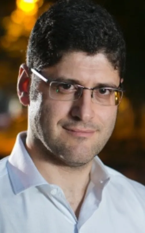 Rogério Chequer