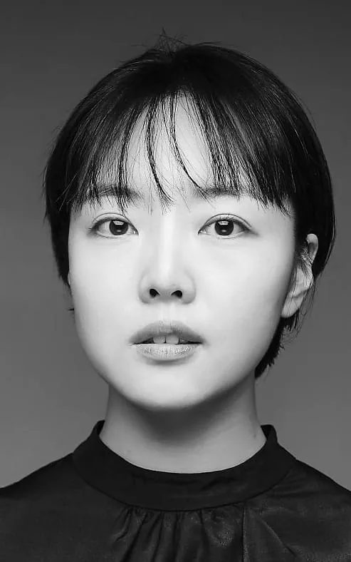 Kang Jin-ah