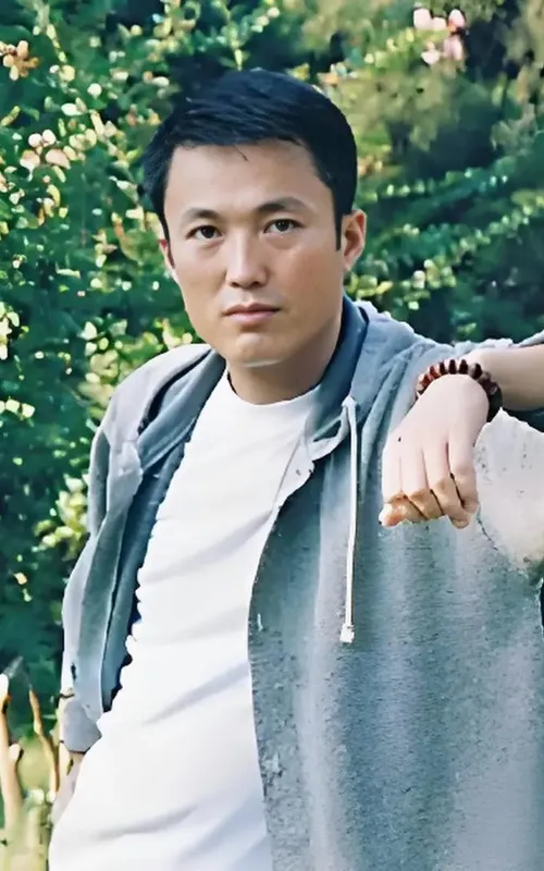 Xinhua Zhang