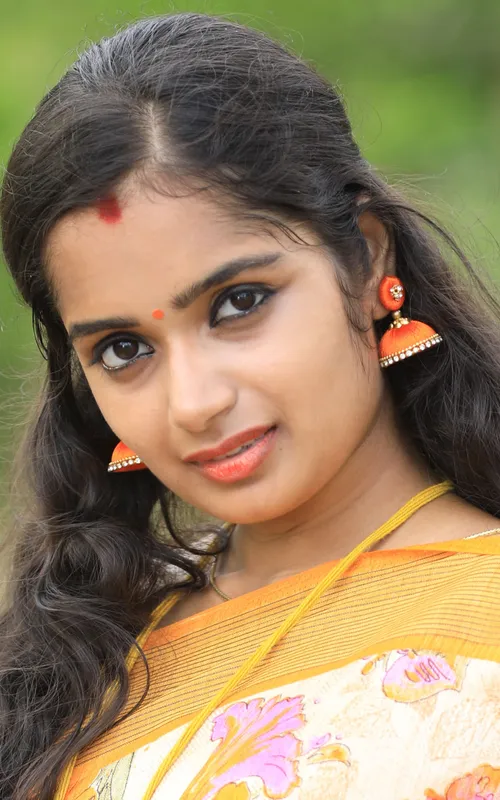 Varsha Saravanakumar