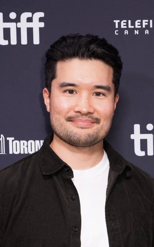 Lloyd Lee Choi
