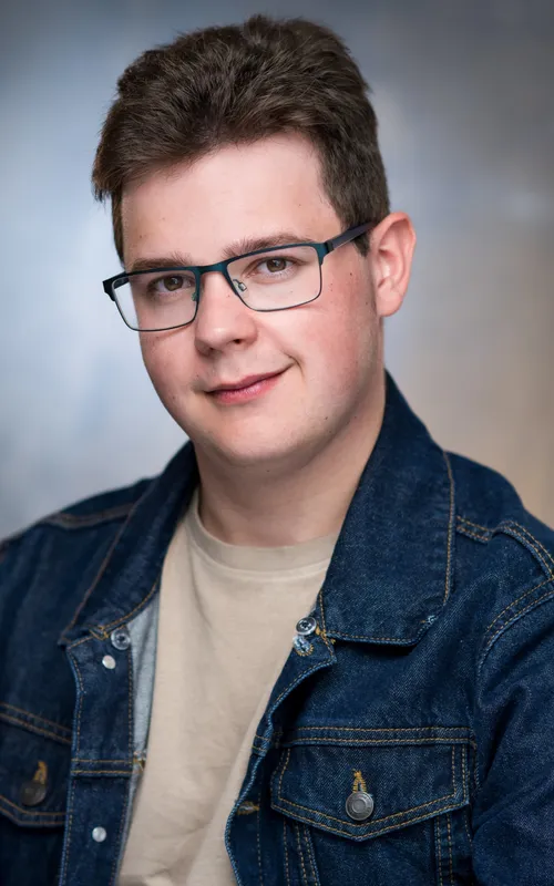 Alexander Hogg