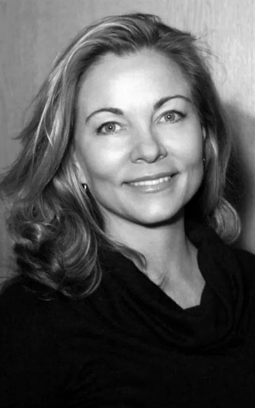 Theresa Russell