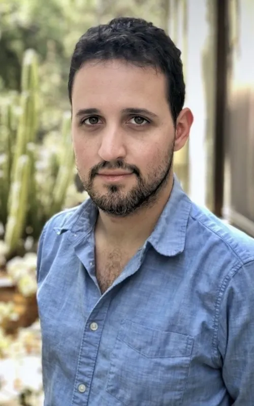 Alex Kavutskiy