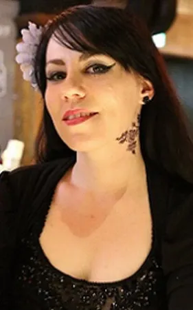 Aimee Blackschleger