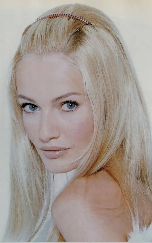 Karen Mulder