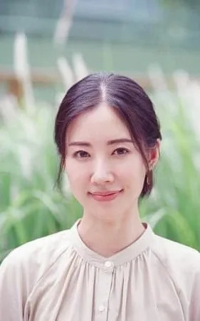 Yiyi Zhao
