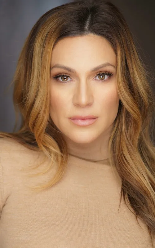 Shoshana Bean