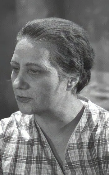 Annie Toinon