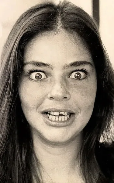 Angela Ro Ro