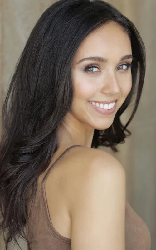 Nicole Carmela
