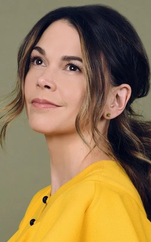 Sutton Foster