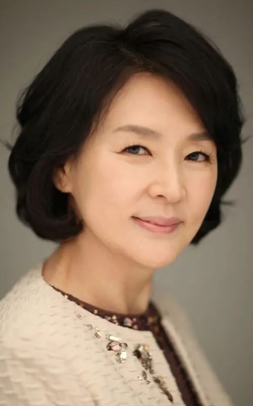 Shin Yeon-sook