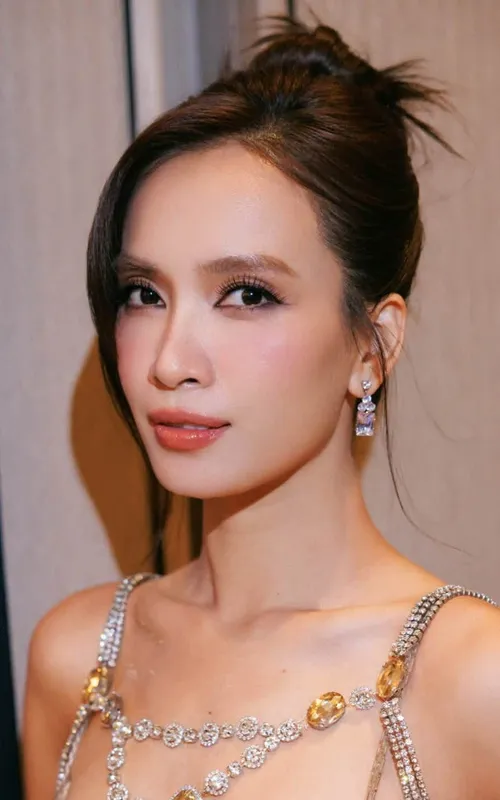 Ái Phương
