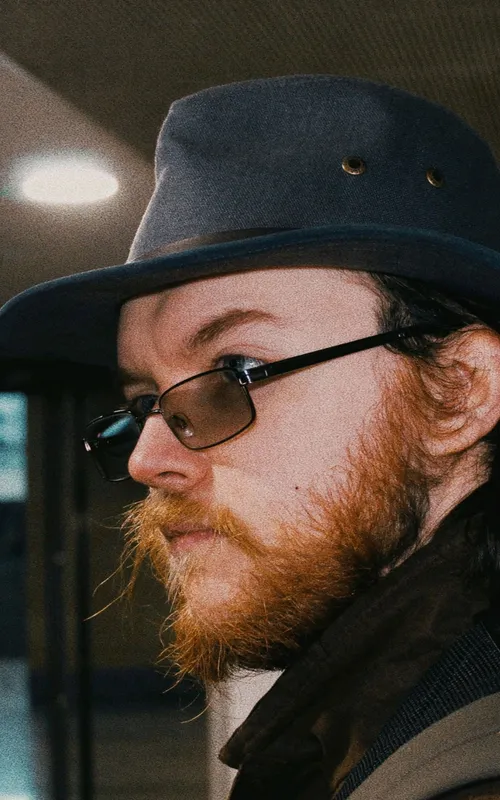 Mikie Holmes