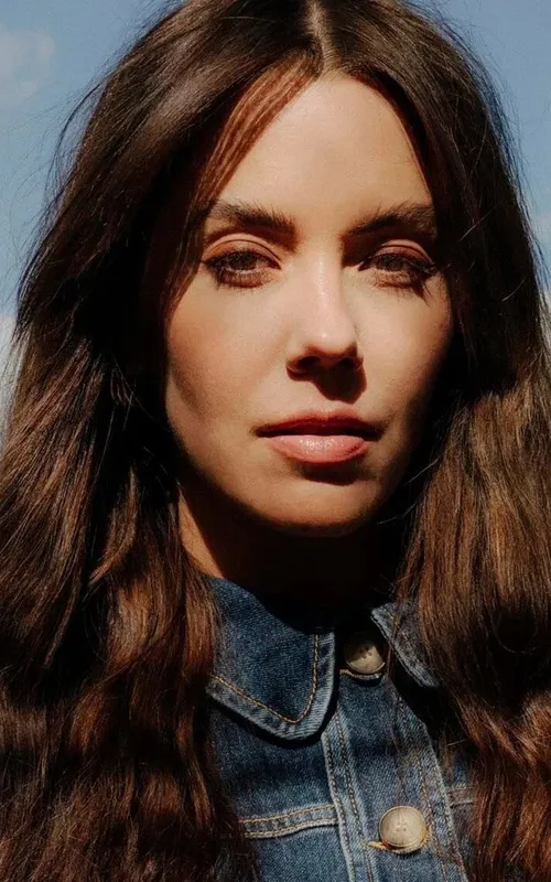 Marion Raven