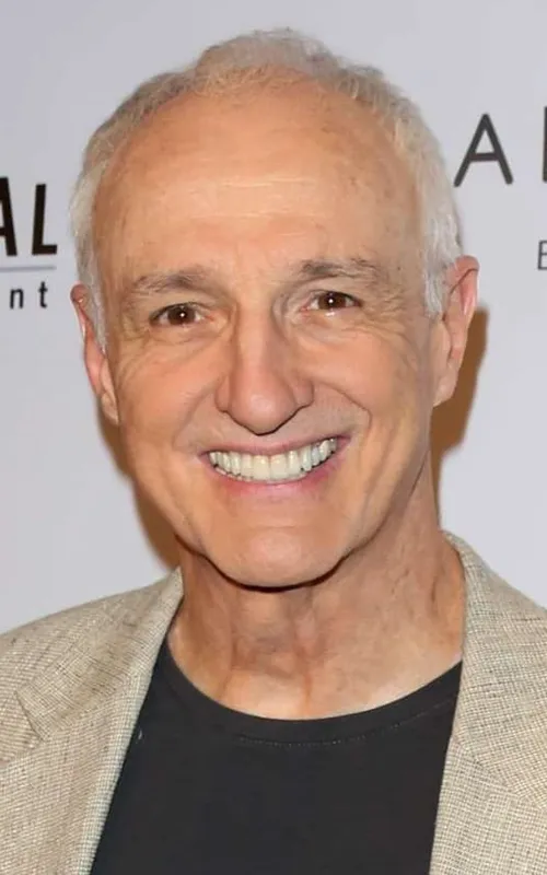 Michael Gross